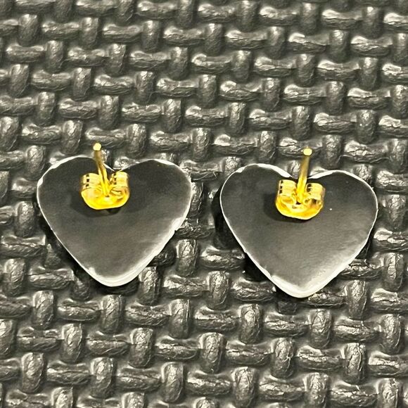 NEW White & Blue Leopard Print Resin & Polymer Clay Heart Stud Earrings - Picture 2 of 3